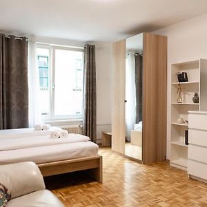 Studio met een Queen Size Bed